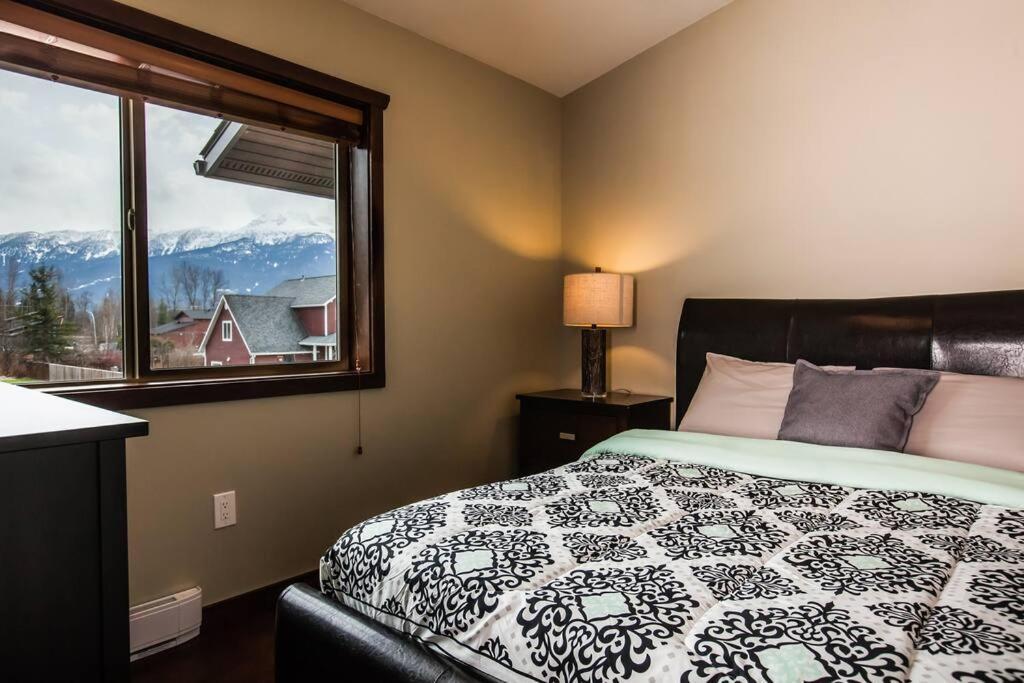 The Best 2 Bedrooms Suite In Revelstoke! Esterno foto